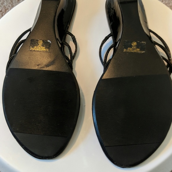 Victoria Spencer Wedge Sandals - Picture 4 of 4